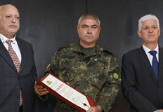 Ефрейтор Иван Димитров получи грамота и парична награда от Велислав