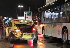 В катастрофата участват и два леки автомобилаТежка катастрофа е станала
