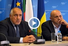 Финансовата катастрофа на Асен Василев е непоправима България в момента пръска