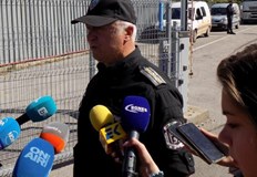 Камионите ще бъдат съпроводени от екипи на жандармериятаДнес в 12