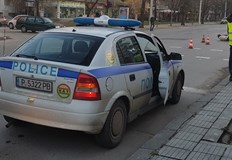 При удара водачът на тротинетката е паднал на платнотоНа 27