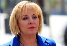 Според Манолова замразяването на битовите сметки е абсурдноЗакон за извънредната