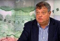 България отстъпва на империята Кърджалийската околияСъединението получава дипломатическо и международно