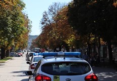 Безпрецедентни мерки за сигурност белязаха разпределението на бюлетините по общините