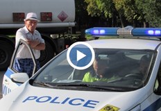 Лек автомобил Фолксваген блъсна младо момиче тази сутрин на пешеходна