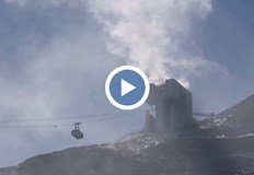 Пожар изпепели уникалния ресторант разположен на ръба на Ледник 3000