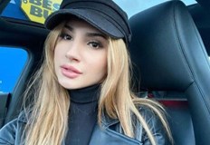 Парашутът ѝ не се е отворил а инфлуенсърката не е