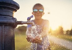 Въпреки топлото време  температурен рекорд не е отчетенТемпературата в Търговище днес достигна