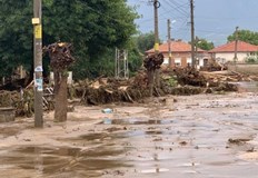Украинците споделят че отлично знаят какво е да загубиш всичкоУкраински бежанци преотстъпиха даренията