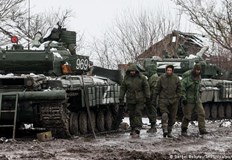 Русия прехвърля спешно войски към украинската Харковска област където войските