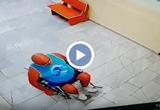 Мъж се престори на човек с увреждания за да открадне