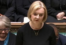 Той ще оглавява траурните церемонии за покойната Елизабет IIПремиерът Лиз