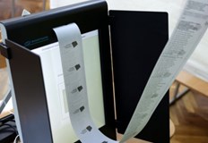 Машините на които ще гласуват българите в САЩ Канада и