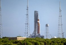 НАСА отново отложи изстрелването на най мощната си ракета към ЛунатаТо