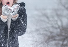 Синоптици очакват първите снежинки да прехвръкнат още този месец Това