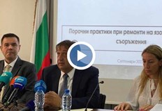 Министърът обясни че проблемът с незаконното строителство не може да