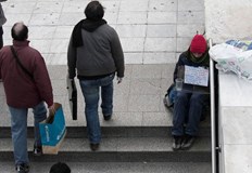 Бедността във Великобритания расте заедно с бурно растящите цени на