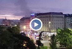 Движението в района е спряноГори хотел Централ в центъра на