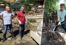 Наемат се партийни служители за около 1000 лeева заплатаКолкото и виртуален