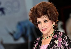 95 годишната италианска кинозвезда преди дни се кандидатира за сенаторИталианската филмова