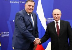 Русия често е обвинявана от Запада че се стреми да