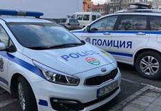 Катастрофа с полицаи в София днесПолицаите катастрофирали в София днес