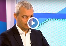 Според Костадинов войната в Украйна ще се разгаря защото това