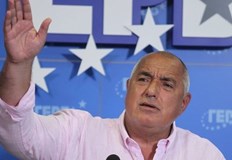 Лидерът на ГЕРБ откри предизборната кампания в БлагоевградПълен застой има