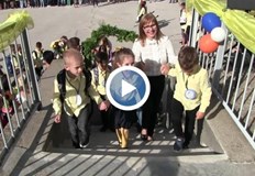 За първи път до познанието ще се докоснат и 1500 първокласнициТе