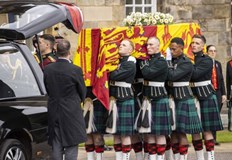 Тази смърт е реклама за кралското семейство и монархиятаВ седмицата