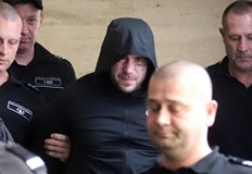 Миролюба Бенатова настоява имената на полицаите закриляли Георги Семерджиев да