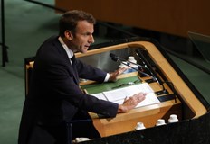 Решенията на Путин тласкат Русия към още по голяма изолацияФренският президент