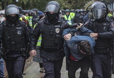 МВнР  Независимо че са български граждани е твърде вероятно да бъдат