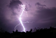 Температурите чувствително ще се понижат  ще има валежи с гръмотевициВисоките температури ще