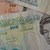 Британците имат само шест дни да изхарчат 11 милиарда лири с лика на Елизабет II