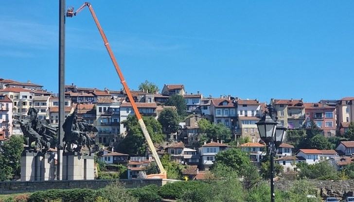 За неотложните укрепителни дейности са отпуснати 50 000 лв. от общинския бюджет