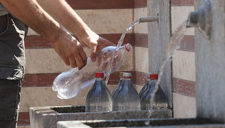 Милиарди потъват в тръби и язовири, а основната грижа на ВиК фирмите е как да помпат цените Милиарди потъват в тръби и язовири, а основната грижа на ВиК фирмите е как да помпат цените