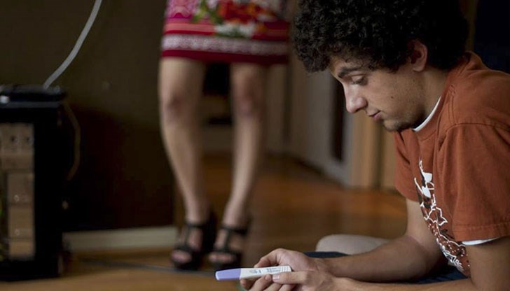 Търговци предлагат дискретна доставка с куриер