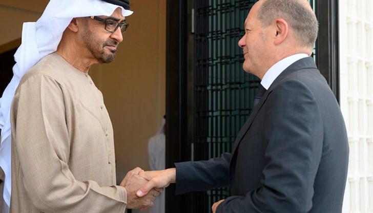 Олаф Шолц се срещна с президента на ОАЕ Мохамед бин Зайед Ал Нахаян