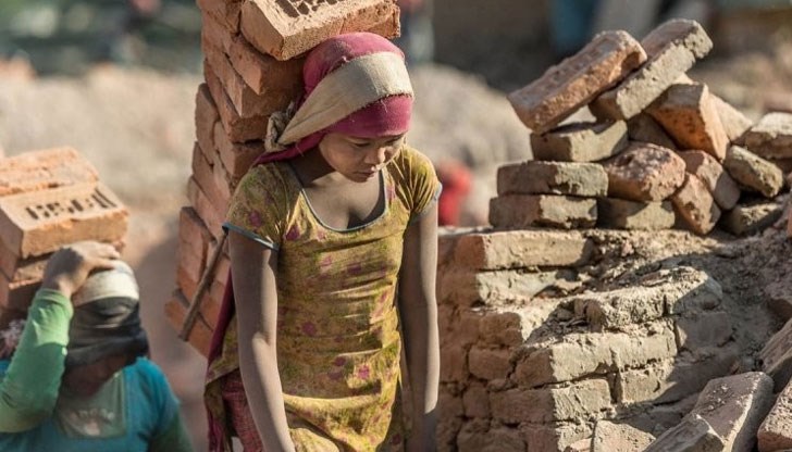 50 милиона души са принудени да работят против волята си или са живеят в брак, който са били принудени да сключат 50 милиона души са принудени да работят против волята си или са живеят в брак, който са били принудени да сключат