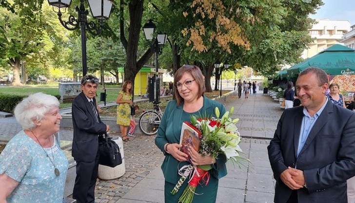 Председателят на БСП се срещна с членове и симпатизанти в Русе