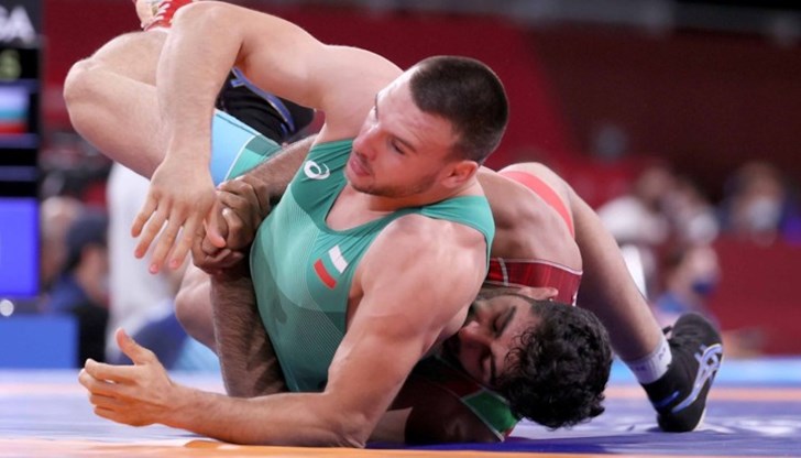 Едмонд Назарян се класира за първия си финал на световно първенство при мъжете