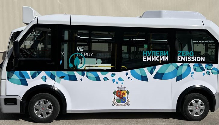 Вече са факт първите от малките електрически автобуси за довеждащ транспорт в част от южните квартали