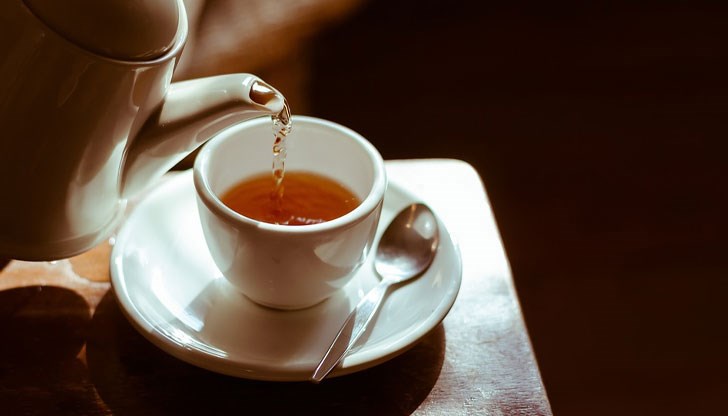 Консумацията на чай има много ползи за здравето, но в някои случай той може и да е вреден