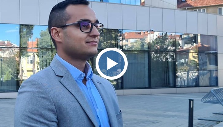 Повдигнато му е обвинение за извършена средна телесна повреда чрез използване на нож