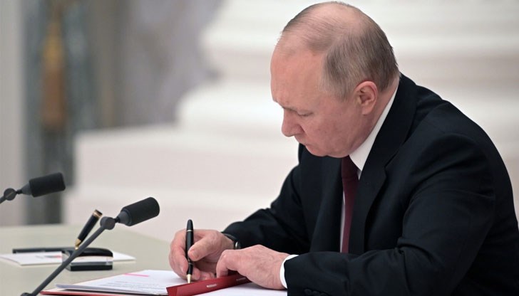 Държавният глава на Русия подписа укази