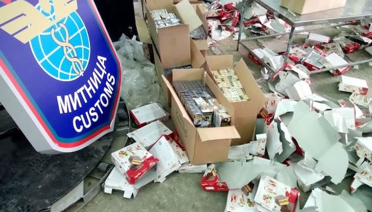 Контрабандните цигари са открити в кутии от сухи пасти