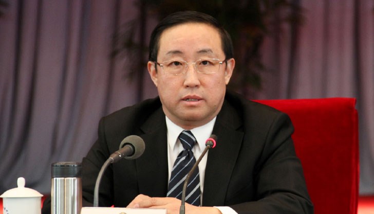 Фу Джънхуа е взел подкупи на стойност 16,5 милиона долара