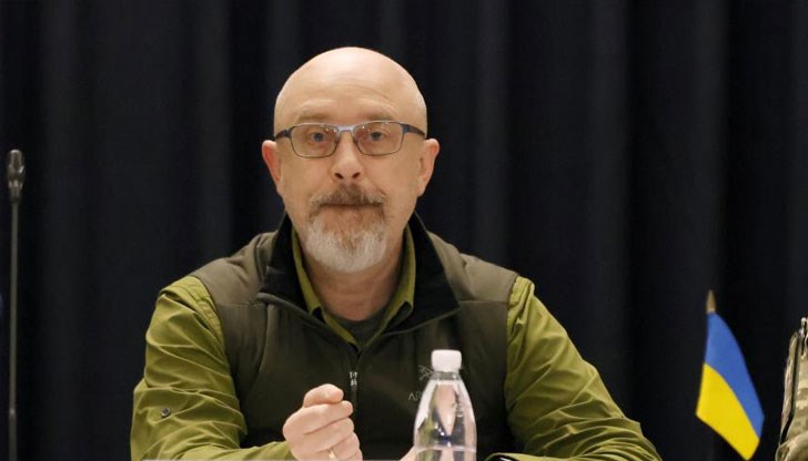 Сегашните военни успехи на украинските сили ще имат лавинообразен ефект, изтъкна украинският министър на отбраната Сегашните военни успехи на украинските сили ще имат лавинообразен ефект, изтъкна украинският министър на отбраната