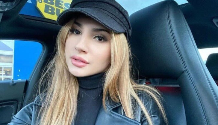 Парашутът ѝ не се е отворил, а инфлуенсърката не е успяла да използва резервния навреме